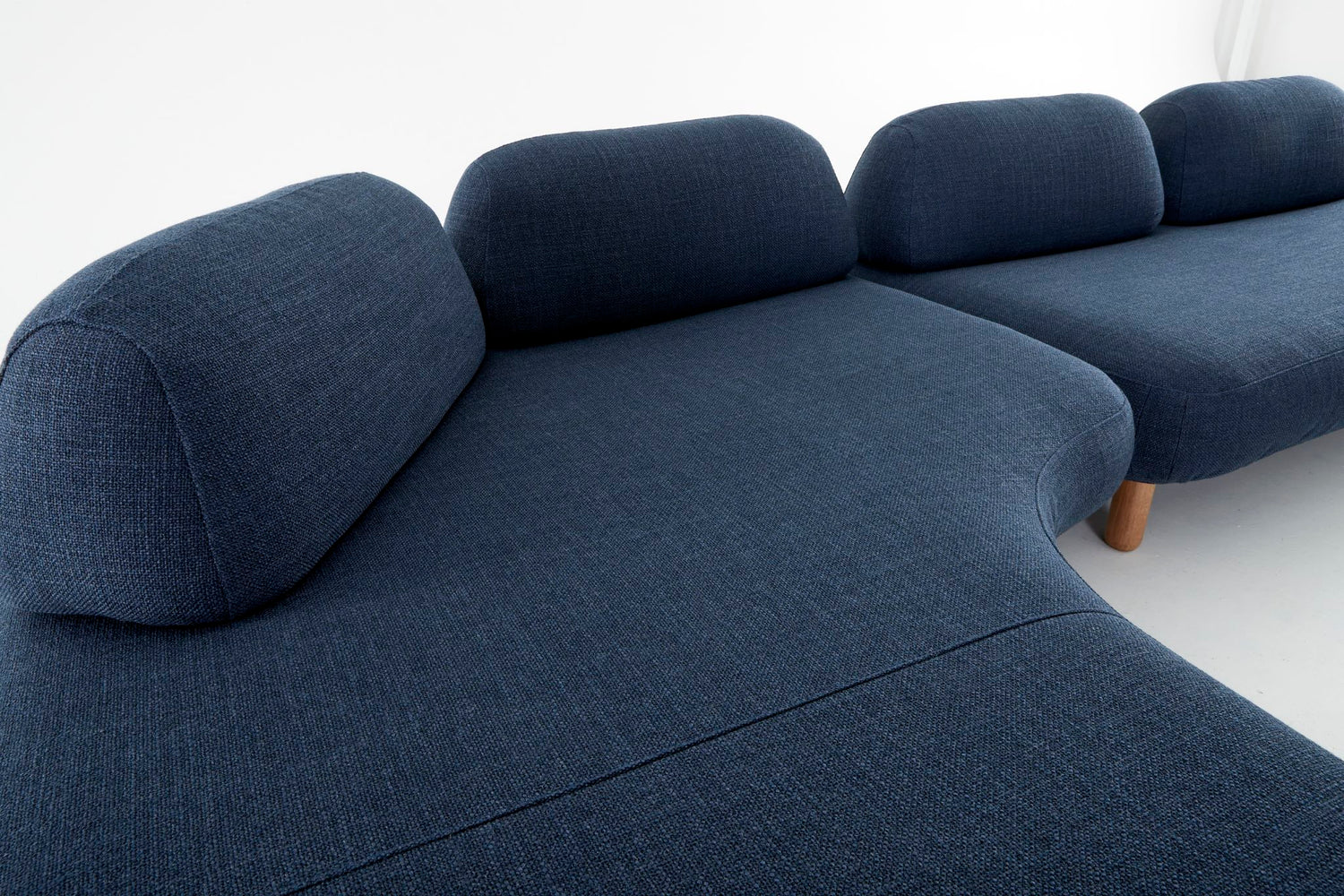 Ethos Max modular sofa in blue showing a sweeping 90 degree curved module.
